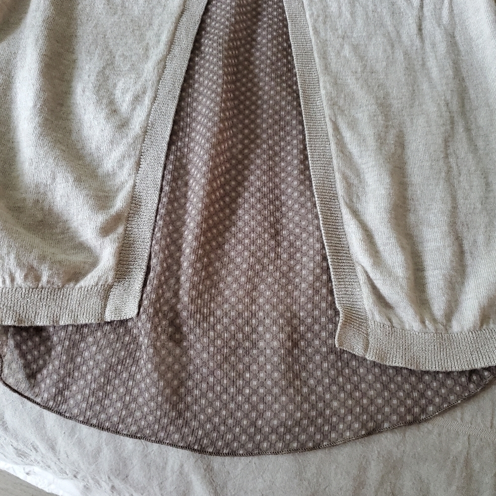 Via / Appia Split Back Sweater - Picture 11 of 12